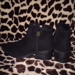 Ankle suede pointed black boots🖤